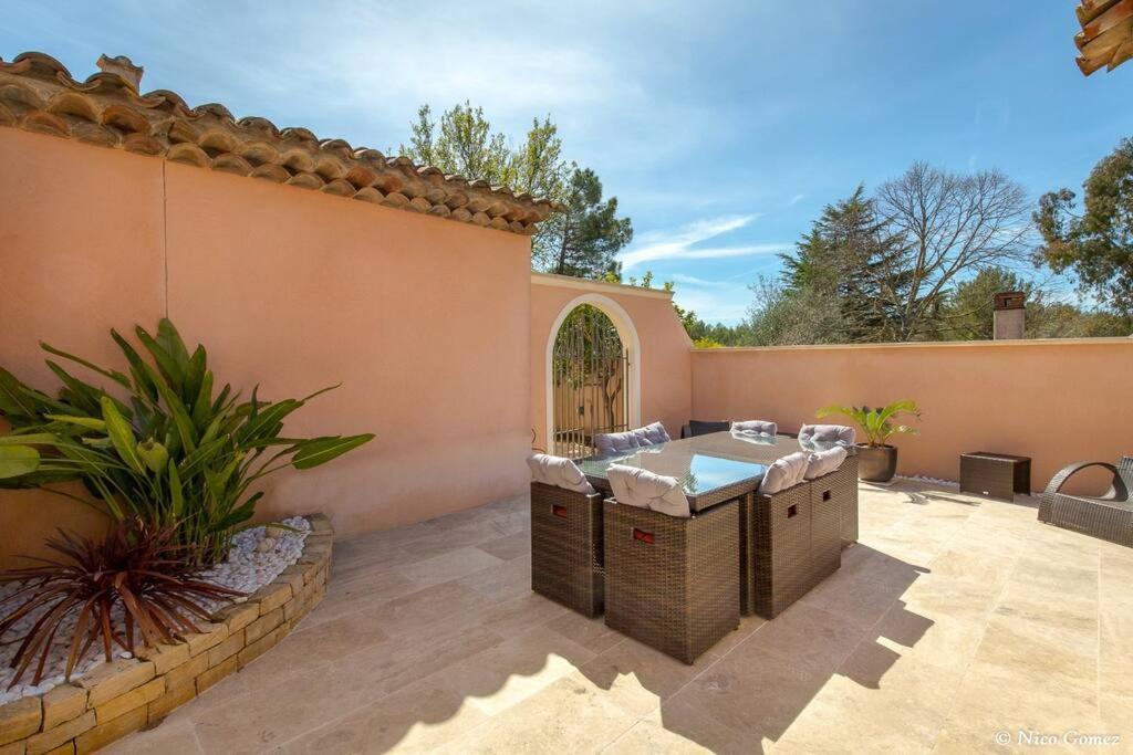 Roquebrune-Sur-Argens, Villa 2 Pieces, 4 Personnes Exterior foto